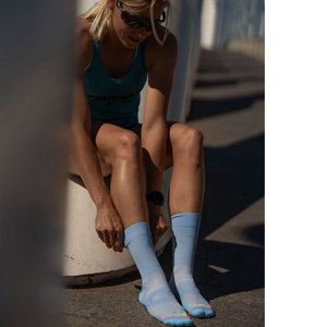 Wholesale Custom Logo <strong>Moisture</strong> Breathable Seamless Knitting Fitness Quick-drying Sports Running Marathon Tennis <strong>Socks</strong> - Product Image 3