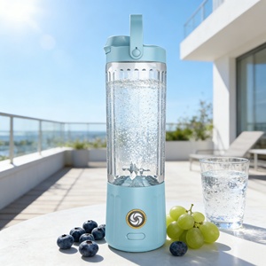 Blender portable rechargeable par USB, robuste, 550 ml, alimenté par batterie, mode turbo, anti-fuite, pour voiture, utilisation en extérieur, smoothies, jus - Product Image 1