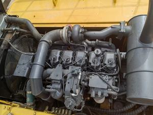 Excavadora Komatsu usada a la venta, 40 toneladas, modelo 2016, Cubo de 1,9 m, con motor vital y componentes de bomba - Product Image 6