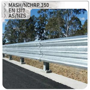Высококачественная стальная оцинкованная гофрированная W-образная опорная колонна для дорожного ограждения, инженерного класса, со светоотражающими элементами для автомагистралей и скоростных шоссе - Product Image 1