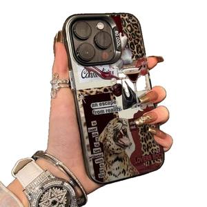 Custodia per cellulare antiurto in acrilico con bordo morbido e retro rigido, design animale leopardo e vino rosso, due in uno - Product Image 5