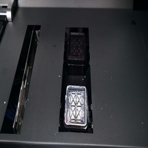 Impresora DTF Yinstar con Dos Cabezales I3200 de 24 Pulgadas, Impresión Automática Personalizada para Camisetas y Telas con 1 Año de Garantía - Product Image 2