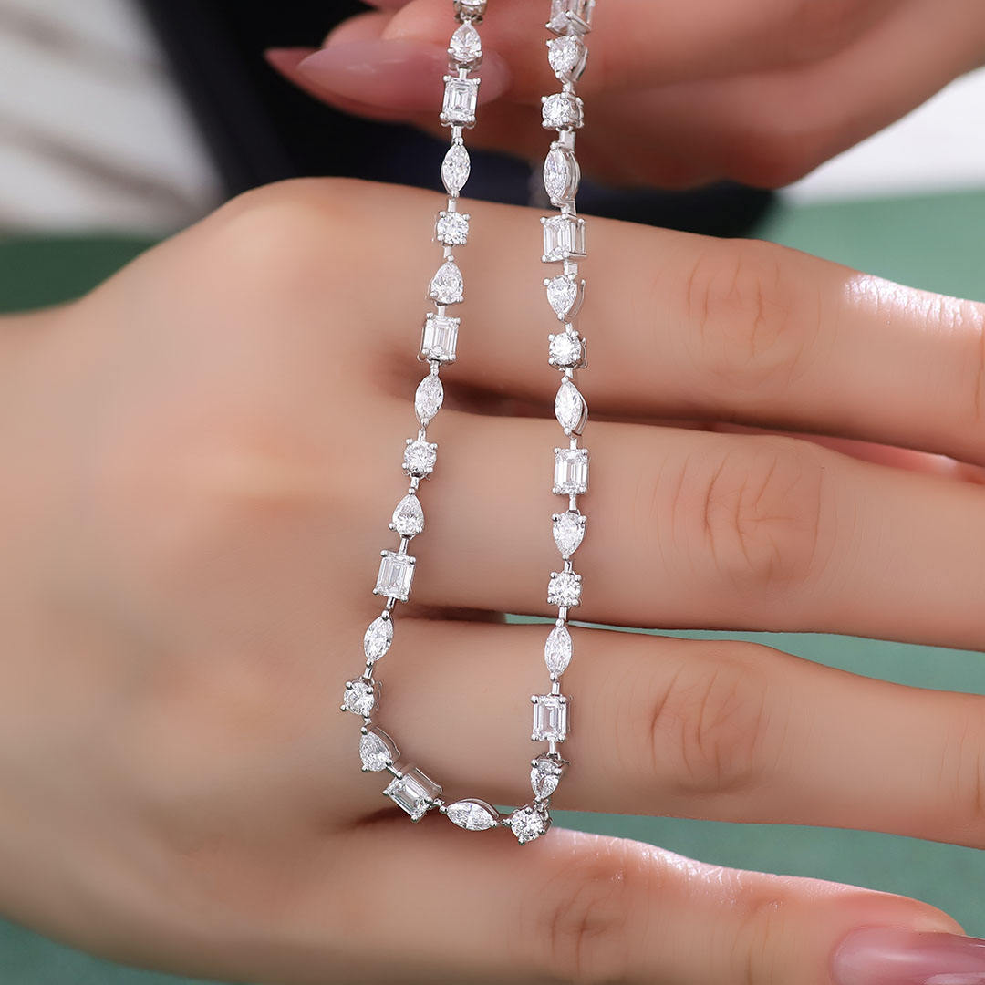 Collier en or jaune 10 carats + diamant de laboratoire