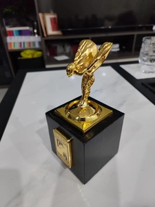 European-Style Luxury Smokeless Square <b>Ashtray</b> Creative Ornament for Living Room Home Decoration Fashion Gift with Gift Box - Product Image 2