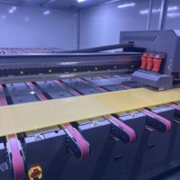 Maßgefertigtes Großformat Ultra-Klares Digital Bedrucktes Glas Fabrik Kundenspezifische Größe Muster Eisenarmes Dekoratives Gehärtetes Glaspaneel