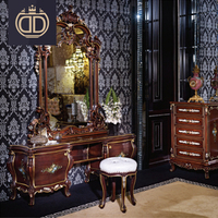 Lit en bois de luxe royal, sculpté à la main, élégant, fait à la main, acajou, avec appui-tête