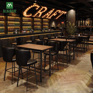 रेट्रो औद्योगिक शैली बार फर्नीचर और कैफे के लिए उपयुक्त लोहे के उच्च मल और ठोस लकड़ी की पट्टी टेबल के साथ सेट - Product Image 2