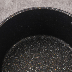 Vente <span class=keywords><strong>en</strong></span> gros d'usine, nouvelle collection, lot de 8 casseroles <span class=keywords><strong>en</strong></span> <span class=keywords><strong>fonte</strong></span> antiadhésives avec couvercle <span class=keywords><strong>en</strong></span> verre/silicone, compatibles gaz et <span class=keywords><strong>induction</strong></span>, <span class=keywords><strong>en</strong></span> stock - Product Image 6