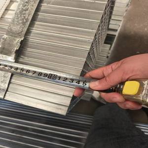 <span class=keywords><strong>Profilé</strong></span> métallique creux S235 S355 25x25mm <span class=keywords><strong>30x30</strong></span> usine de tubes <span class=keywords><strong>en</strong></span> <span class=keywords><strong>acier</strong></span> carré - Product Image 2