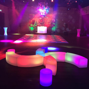Telecomando 16 colori che cambiano illuminato a led curvo sgabello di <span class=keywords><strong>plastica</strong></span> PE colorato sectionals panca divano - Product Image 1