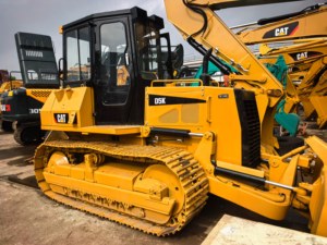 รถดันดิน CAT D5K มือสอง สภาพดี ราคาถูก เครื่องจักรก่อสร้างประสิทธิภาพสูง ขายดี - Product Image 4