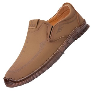 Mocasines sin cordones para hombre, punta redonda, suela de goma transpirable, zapatos casuales de primavera, color sólido, forro de PU, lengüeta con logo en relieve - Product Image 5