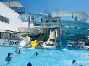 Outdoor Commercial Kids Water Amusement Park Rides Fiberglass Water Slide for Aqua Park Sale - Product Image 6