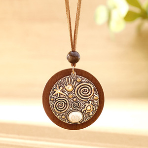 Wooden Shell Pendant <b>Necklace</b> Copper Alloy Pave Setting <b>Boho</b> Style Unisex Fashion Jewelry - Product Image 2