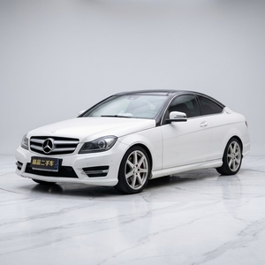 <span class=keywords><strong>Mercedes</strong></span>-<span class=keywords><strong>Benz</strong></span> Clase C <span class=keywords><strong>C180</strong></span> Coupé 1.8T Automático Gasolina 2013 <span class=keywords><strong>Usado</strong></span>, Volante a la Izquierda, Auto de Lujo - Product Image 1
