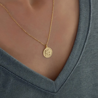 Collier pendentif de jardin de cheval gravé en plaqué or 18K en acier inoxydable bijoux équestres étanches cadeau de piste de course de chevaux