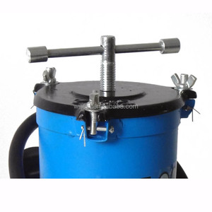 Dispensador manual <span class=keywords><strong>de</strong></span> bomba <span class=keywords><strong>de</strong></span> grasa HUTZ 6 L cubo operado por pie bomba <span class=keywords><strong>de</strong></span> pistola <span class=keywords><strong>de</strong></span> grasa lubricador GPT06F03 inyector <span class=keywords><strong>de</strong></span> bomba <span class=keywords><strong>de</strong></span> grasa <span class=keywords><strong>de</strong></span> pedal - Product Image 2