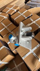 Ensemble de vannes de frein à air 13C0004C3 compatible avec la marque Liugong, PARTS EXPERT pour un ensemble complet de pièces de machines de construction - Product Image 2