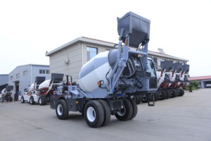 Selbst laden der Betonmischer LKW Mini Diesel Selbst ladende mobile Betonmischer LKW - Product Image 3