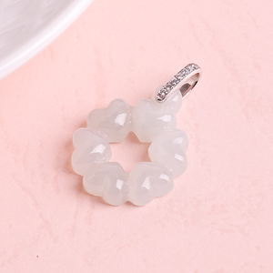 Pendentif couronne de fleurs en jade blanc naturel, pendentif en argent sterling 925, pendentif en jadéite, bijoux porte-bonheur en jade, cadeau pour femmes - Product Image 4