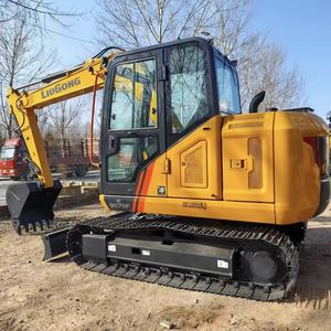 Excavadora de orugas 9075F de 7.5 toneladas, la mejor de 2026, excavadora hidráulica con capacidad de cazo de 0.32m, precio económico, alto rendimiento para uso forestal - Product Image 1