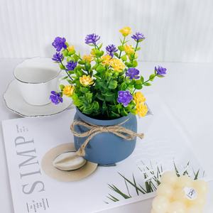 Mini vaso artificiale impermeabile fiori per campo da calcio all'aperto facile installazione e resistente al fuoco - Product Image 2