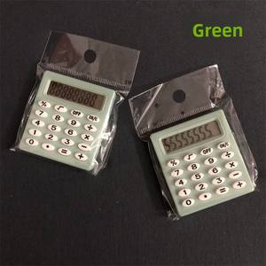 Mini calculatrice carrée portable à piles pour étudiants - Product Image 6