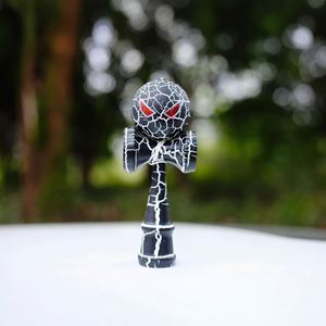 Juguete Kendama de 6 cm de Venta Caliente Transfronteriza, Juguete Educativo Japonés de Madera con Diseño Completo de Spider-Man - Product Image 3