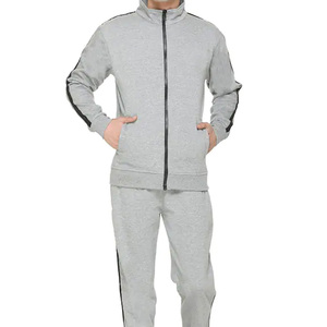 ชุดวอร์มผู้ชายแบบกำหนดเอง เป็นมิตรกับสิ่งแวดล้อม ระบายอากาศได้ดี ผ้าฟลีซ 2 ชิ้น สำหรับวิ่งจ๊อกกิ้ง ออกกำลังกาย พร้อมโลโก้พิมพ์ - Product Image 6