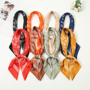 <img src='https://sc01.alicdn.com/kf/HTB1vuO0aifrK1RjSspb7634pFXaM.png'></img><span> </span>Wholesale Customizable Women's Summer Skinny Satin Dot Bandanna 70*70CM Digital Printed Classic Head Silk Scarf Square Style