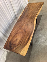 Plateau de table en bois massif de qualité supérieure, sur mesure, en bois de Raintree avec bord naturel, pour bureaux et meubles de salle à manger