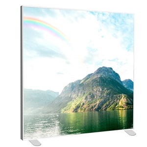 Draagbare productpresentatie met LED-scherm, aluminium frame en SEG-lichtbox - Product Image 1