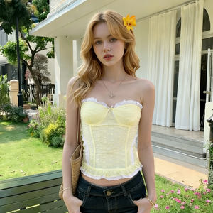 Top de Verano para Vacaciones en la Playa, Color Amarillo Mantequilla, Jacquard con Contraste, Sin Tirantes, Ajustado, con Volantes, Estilo Camisola - Product Image 1