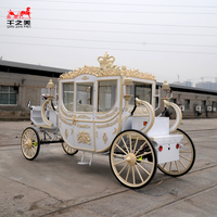 Calèche électrique de luxe haut de gamme blanche pour mariage royal, style calèche à chevaux classique, calèche touristique personnalisée 6 places