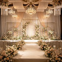 Support de toile de fond de mariage en fer forgé, structure géométrique en métal doré