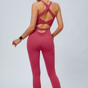 ชุดโยคะไร้รอยต่อคุณภาพสูงสำหรับผู้หญิง แห้งเร็ว กางเกงเอวสูง สายรัดปรับได้ ระบายอากาศดี ลายพิมพ์สวยงาม - Product Image 2