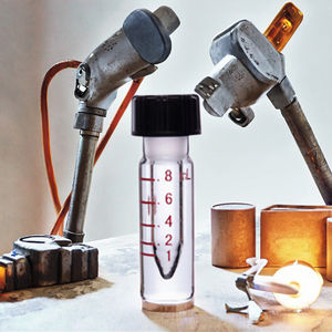 Flacons en verre filetés de 1 ml, 3 ml, 5 ml, 8 ml, à fond conique non poreux, avec joints PTFE standard et couvercles filetés non poreux à parois épaisses - Product Image 3