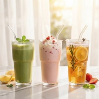 Gobelet en verre à rayures horizontales de haute qualité, avec couvercle et paille, pour café glacé, Americano, latte et autres boissons, usage domestique