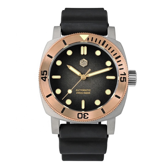 Custom Watch Fashion Designs Oem logo Sport Titanium Case Chronograph Watches for Men Luxury