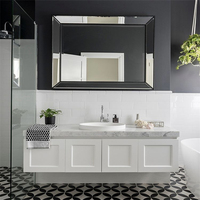 2020 Hangzhou usine fournissant moderne conçoit PVC armoire de toilette avec miroir LED pour la vente en gros