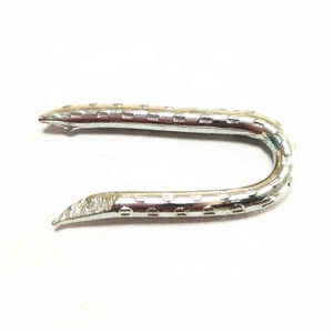 Grapas en Forma de U con Punta de Diamante Galvanizadas de 1 Pulgada - Product Image 4