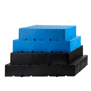 พาเลทพลาสติกแบบเข้าได้ 4 ทิศทาง รับน้ำหนักได้ 800 กก. รับน้ำหนักคงที่ 3.0 ตัน รับน้ำหนักได้ขณะเคลื่อนที่  แผ่นพลาสติก PE หนาพิเศษสำหรับจัดเก็บสินค้าในคลังสินค้า - Product Image 1