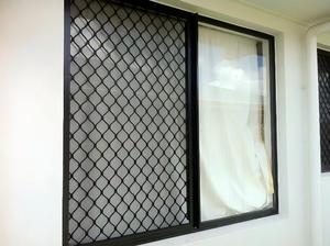 แผงตะแกรงนิรภัยแบบเพชรเดี่ยวขนาด 7 มม. เคลือบสีฝุ่นแบบหนาพิเศษ - Product Image 3