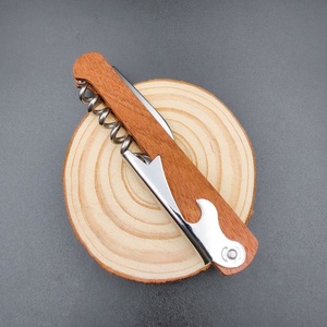 Ouvre-bouteille multi-outils 3-en-1 au design coréen moderne, en acier inoxydable épaissi, pour usage créatif en bar - Product Image 4