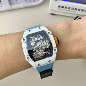 Reloj Deportivo Mecánico de Lujo con Movimiento Tourbillon de Primera Calidad, Correa de Nailon y Fibra de Carbono Ultraligera, Resistente al Agua, con 70 Horas de Reserva de Marcha - Product Image 5