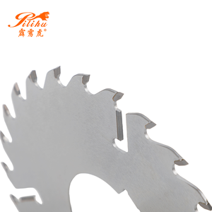 <span class=keywords><strong>Lame</strong></span> de scie à refendre PILIHU en alliage dur 160*1.9*50*24T+3T, scie à refendre pour le travail du bois avec trois grattoirs - Product Image 4
