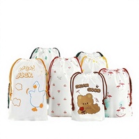Sacs à cordon en plastique givré avec logo personnalisé, pochettes de rangement transparentes pour chaussettes, chaussures, vêtements, emballage de voyage