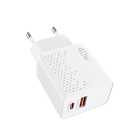 Adaptateur de voyage USB-A et Type-C 2-en-1 à charge rapide PD 40W avec protections OTP/OVP/OCP pour prises EU/UK