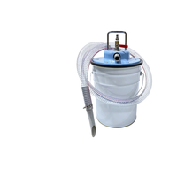 Aspirateur pneumatique pour usage industriel, capable de gérer les tâches de nettoyage à sec et à humide.