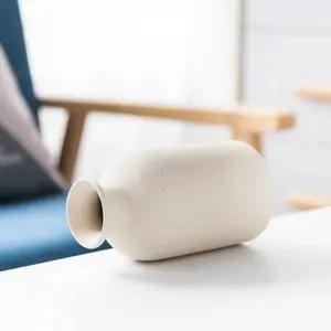 Керамическая ваза ручной работы в скандинавском стиле